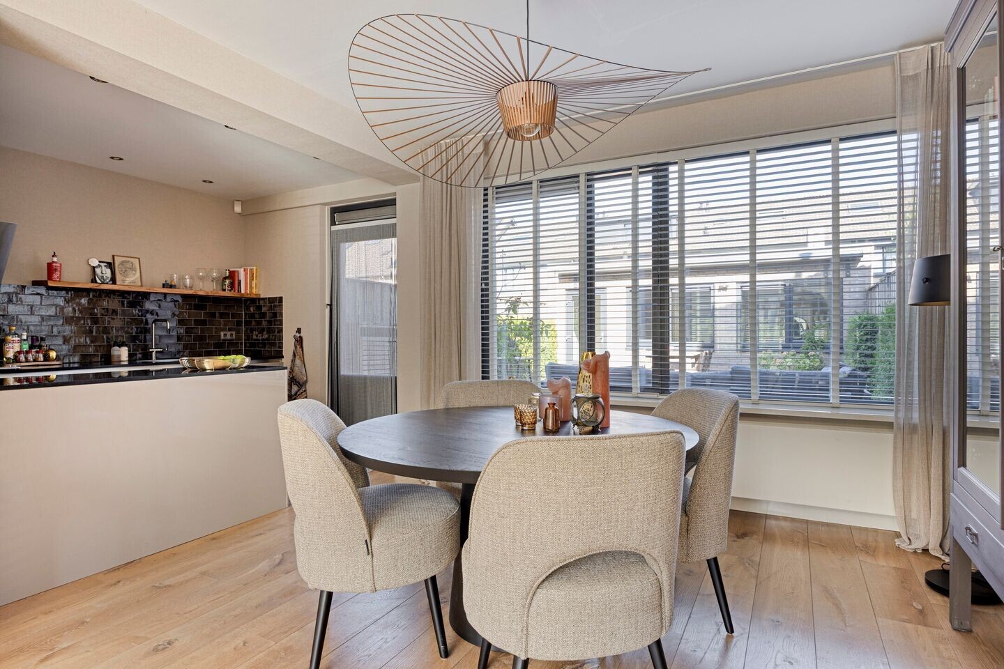 Hoekwoning te koop: Monarchstraat 9, Eindhoven
