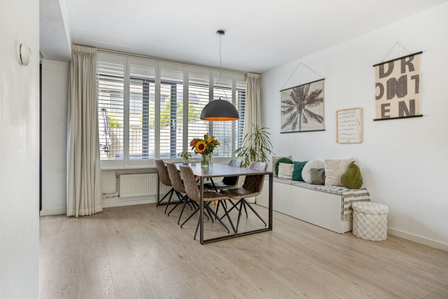 Tussenwoning te koop: Hageheldlaan 47, Eindhoven