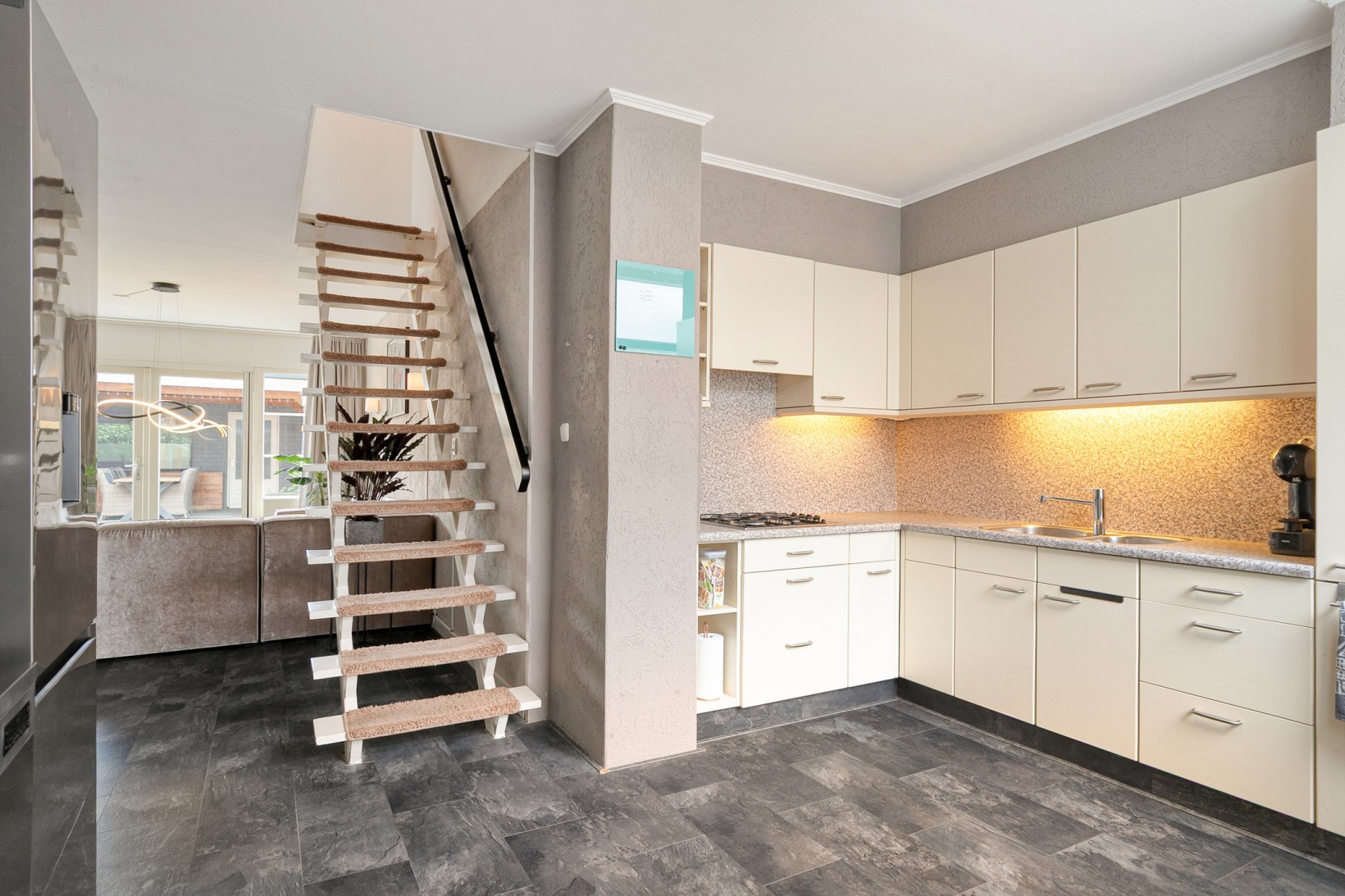 Tussenwoning te koop: Langsteek 13, Eindhoven