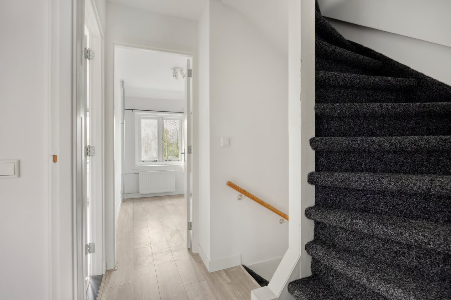 Tussenwoning te koop: Edelweisstraat 149, Eindhoven