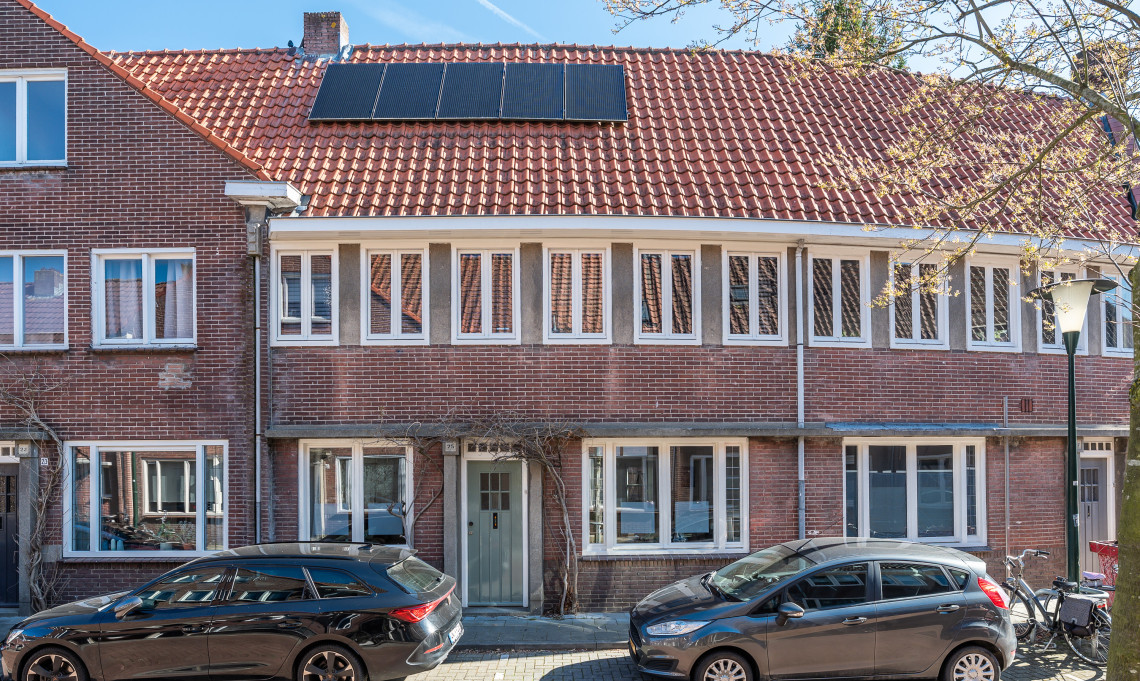 Tussenwoning te koop: Distelstraat 25, Eindhoven