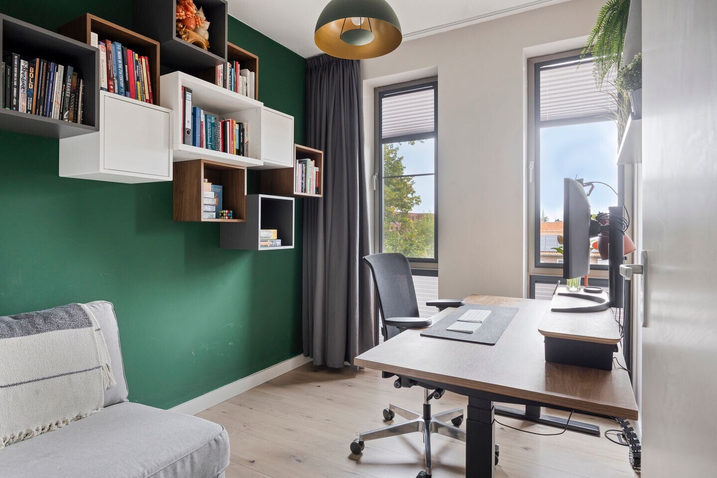 Appartement te koop: Heezerweg 323, Eindhoven