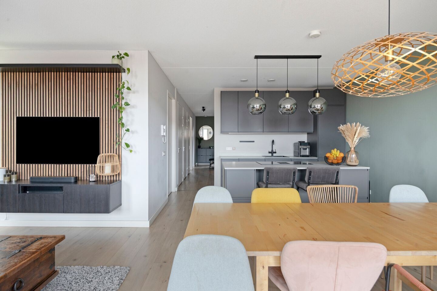 Appartement te koop: Heezerweg 323, Eindhoven