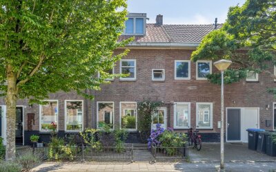 Pioenroosstraat 61