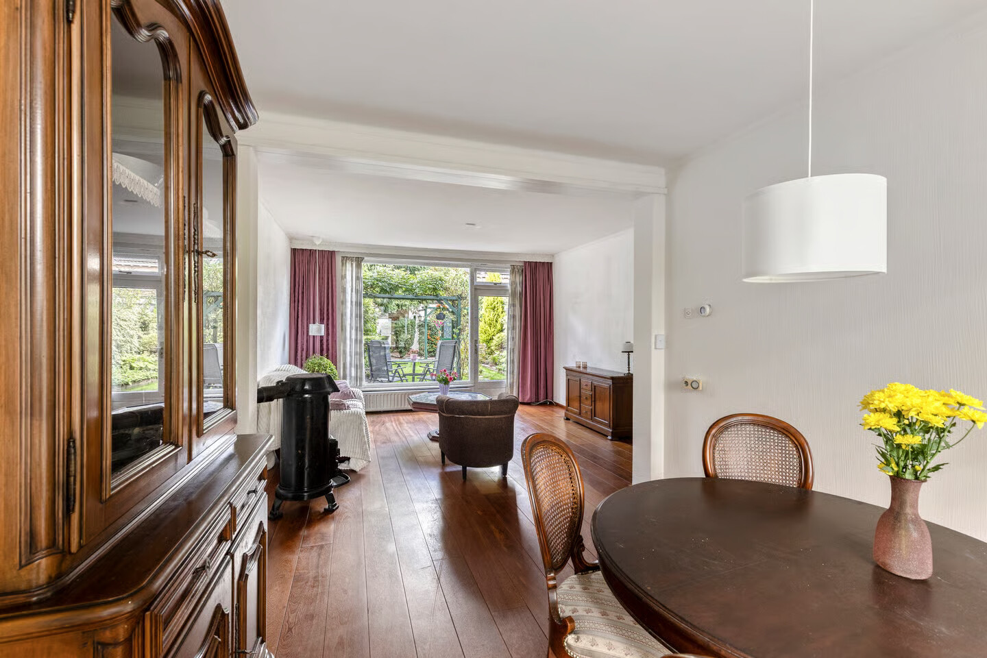 Tussenwoning te koop: Kortonjolaan 30, Eindhoven