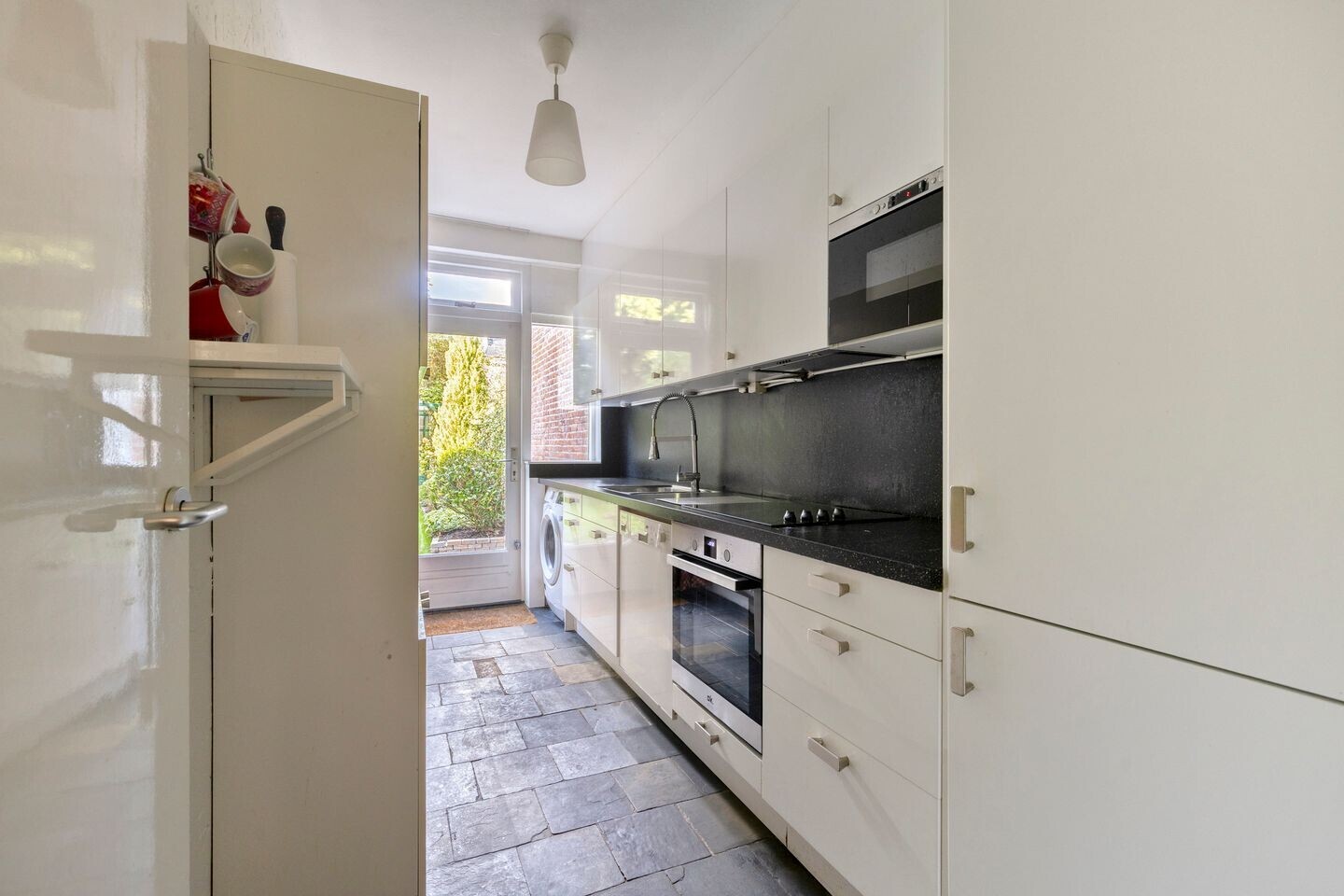 Tussenwoning te koop: Kortonjolaan 30, Eindhoven