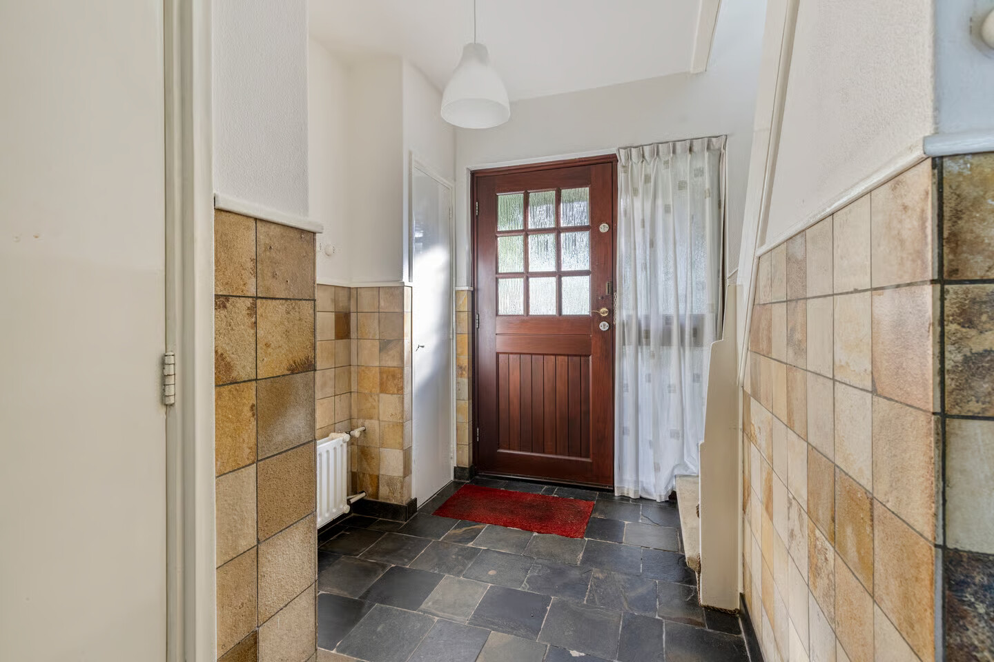 Tussenwoning te koop: Kortonjolaan 30, Eindhoven
