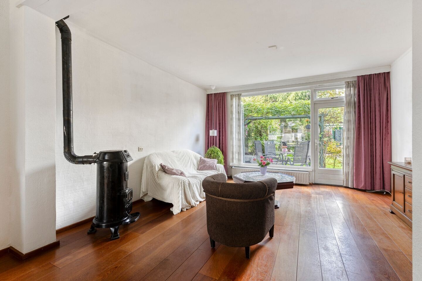 Tussenwoning te koop: Kortonjolaan 30, Eindhoven