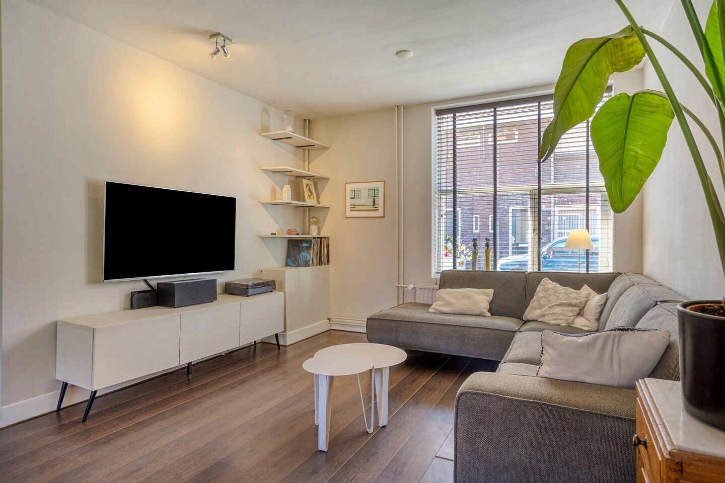Tussenwoning te koop: Fuchsiastraat 17, Eindhoven
