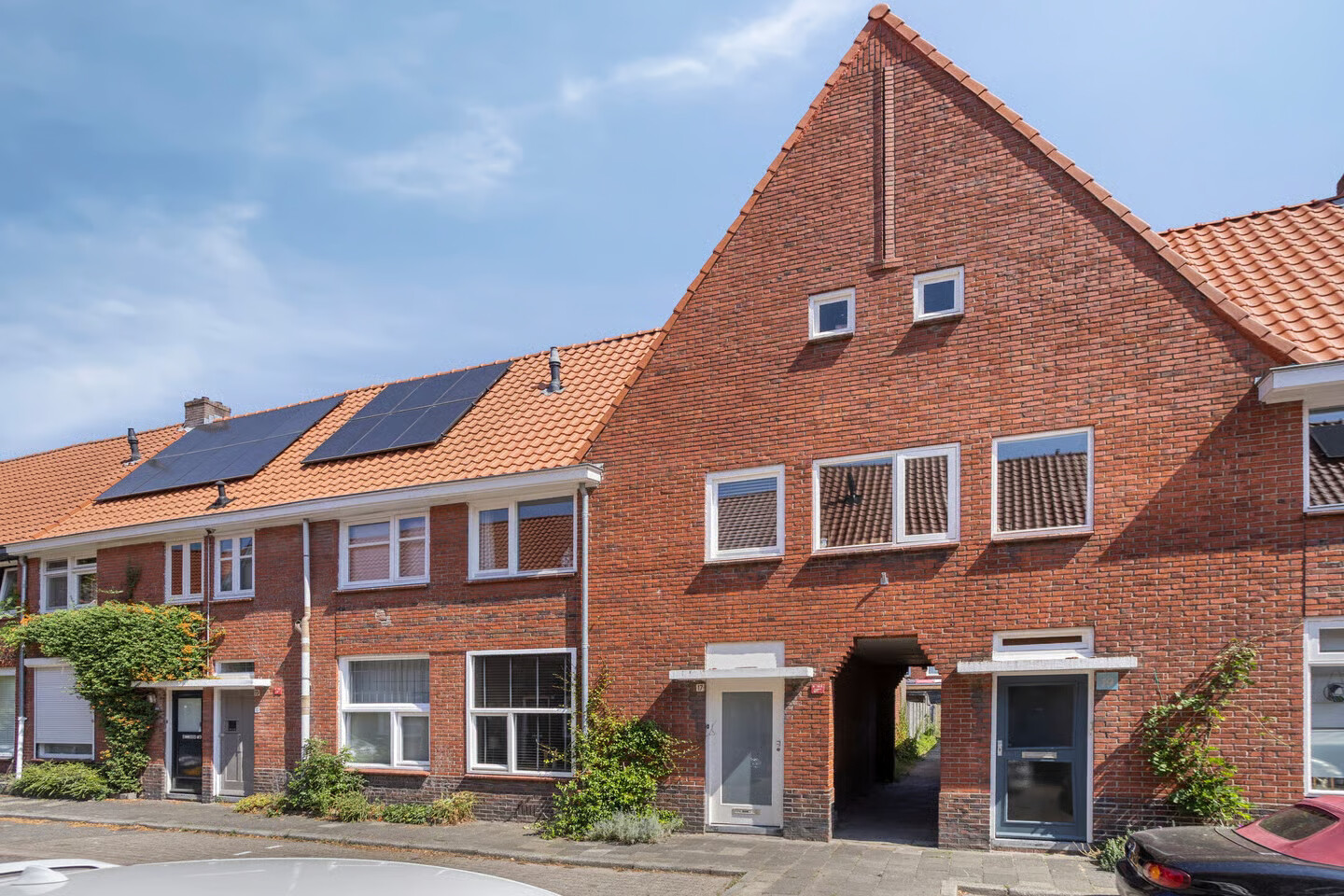 Tussenwoning te koop: Fuchsiastraat 17, Eindhoven