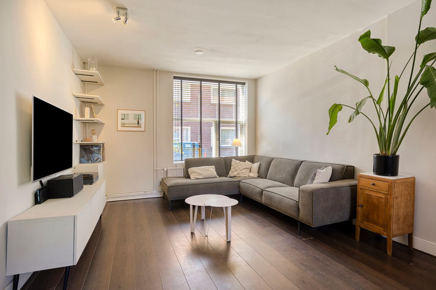 Tussenwoning te koop: Fuchsiastraat 17, Eindhoven