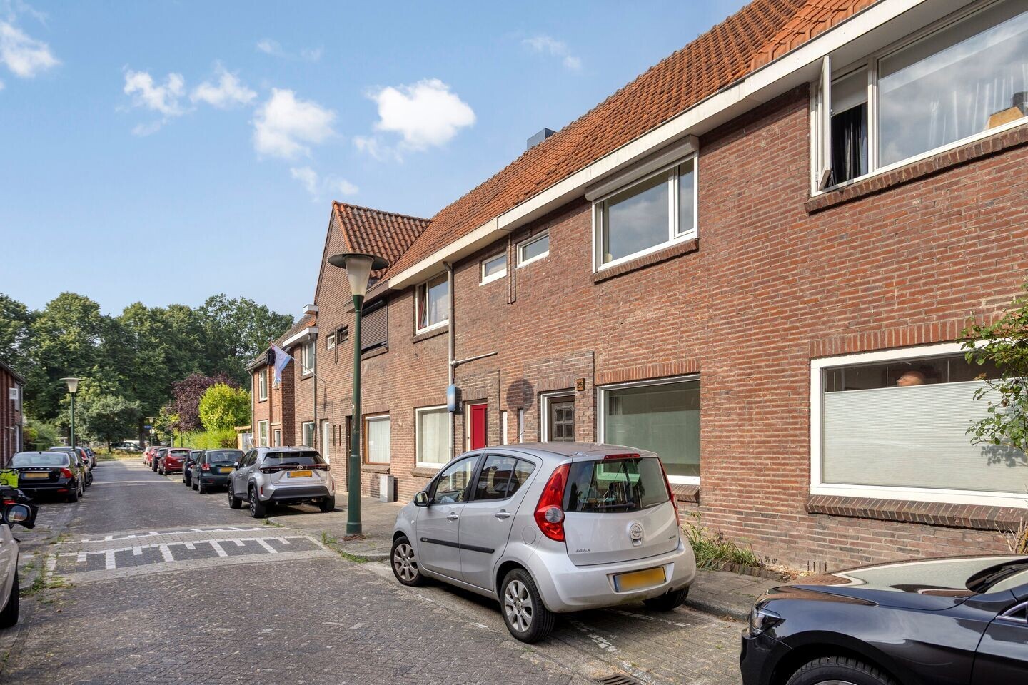 Tussenwoning te koop: Fuchsiastraat 26, Eindhoven