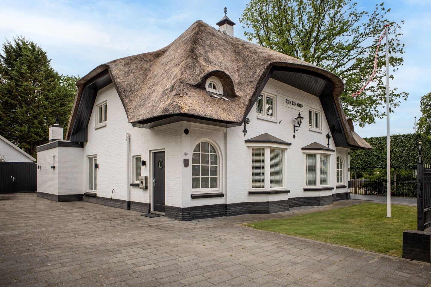 Vrijstaande woning te koop: Aalsterweg 300, Eindhoven