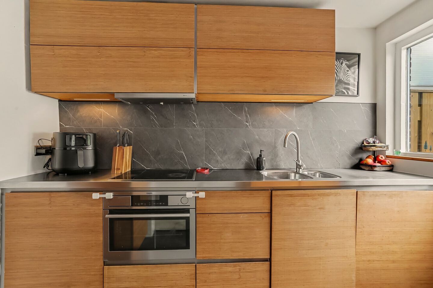 Tussenwoning te koop: Olympialaan 38, Eindhoven