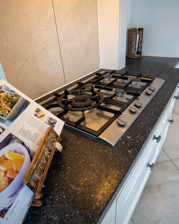 Appartement te huur: Zeelsterstraat 121, Eindhoven