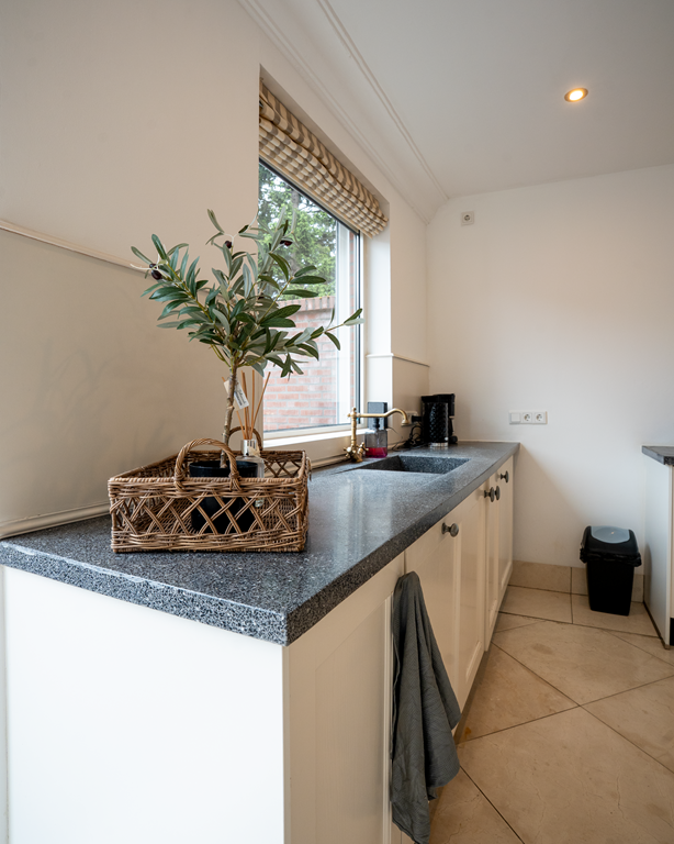Appartement te huur: Zeelsterstraat 121, Eindhoven