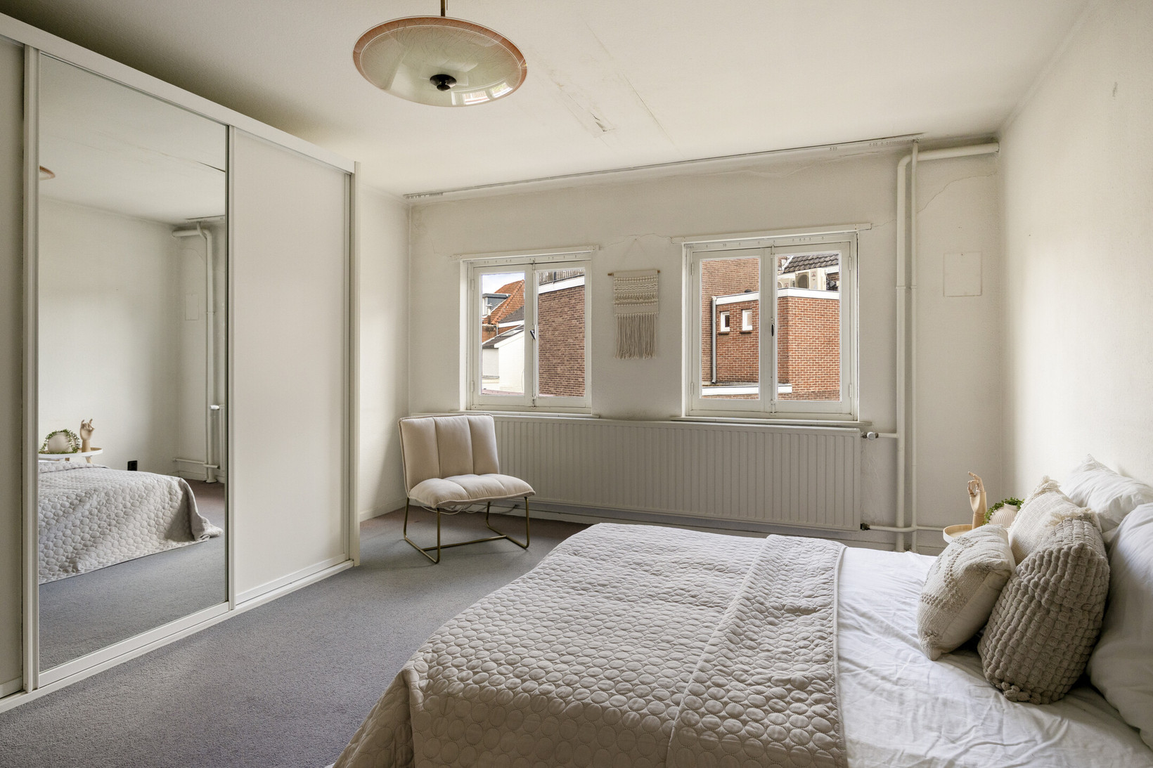 Tussenwoning te koop: Zeelsterstraat 90, Eindhoven