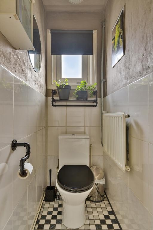 Tussenwoning te koop: Zevenbergenstraat 6, Eindhoven