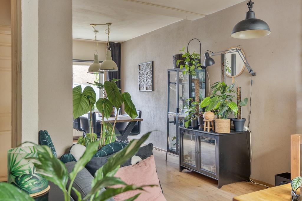Tussenwoning te koop: Zevenbergenstraat 6, Eindhoven