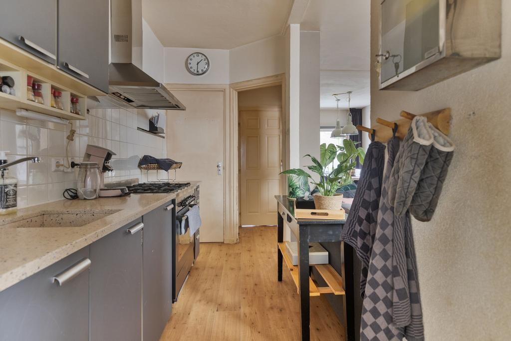 Tussenwoning te koop: Zevenbergenstraat 6, Eindhoven