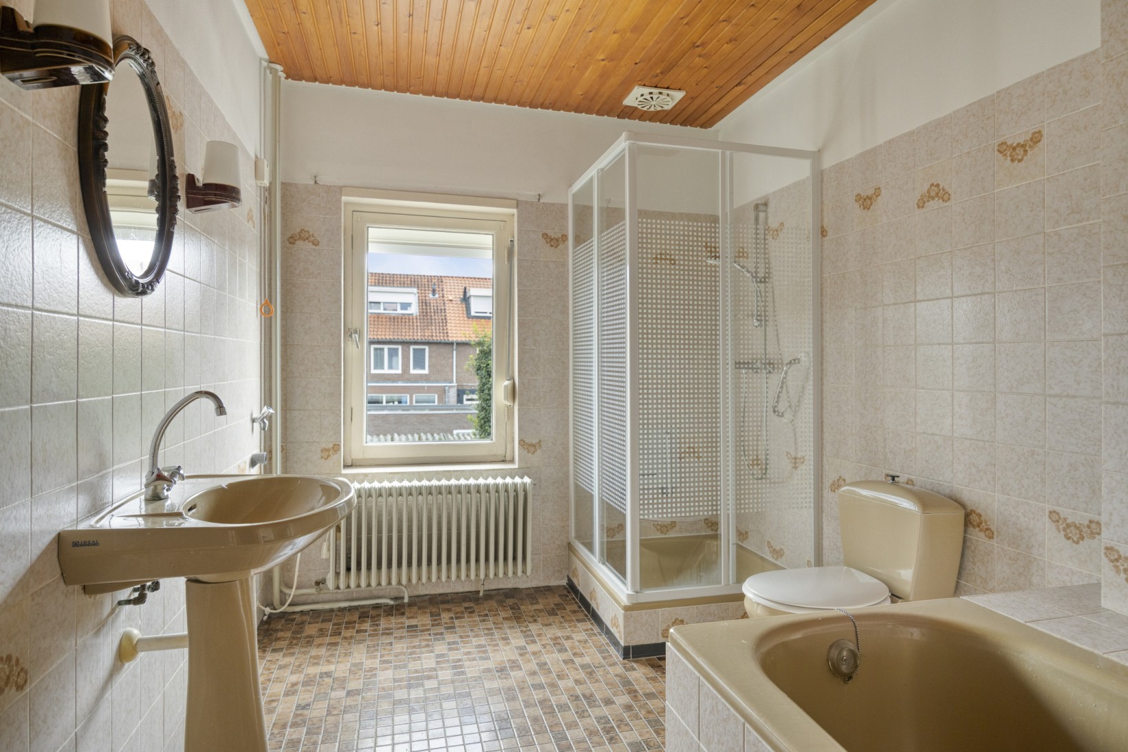 Tussenwoning te koop: Steenbergenstraat 13, Eindhoven