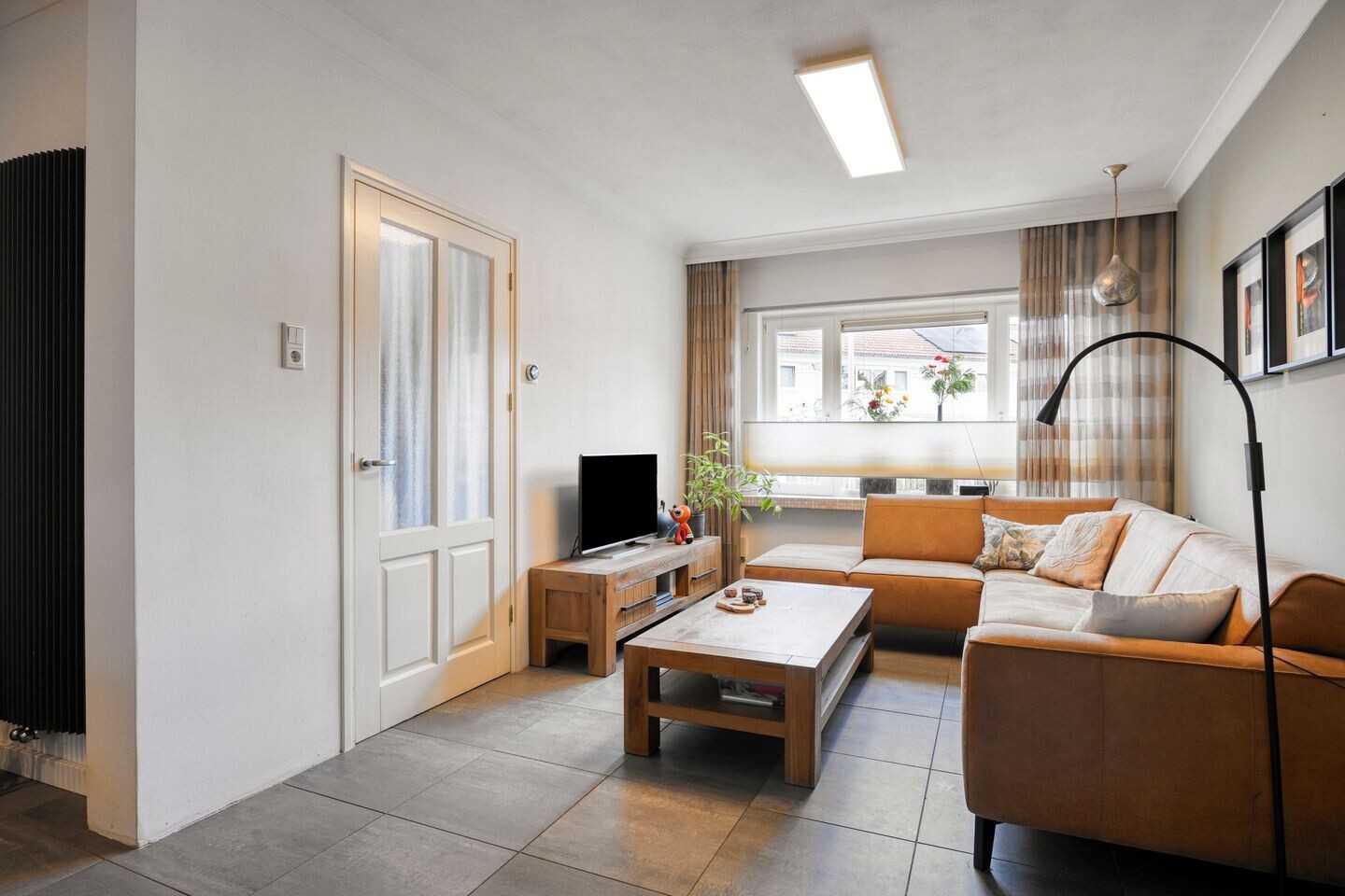 Tussenwoning te koop: Bergen op Zoomstraat 153, Eindhoven