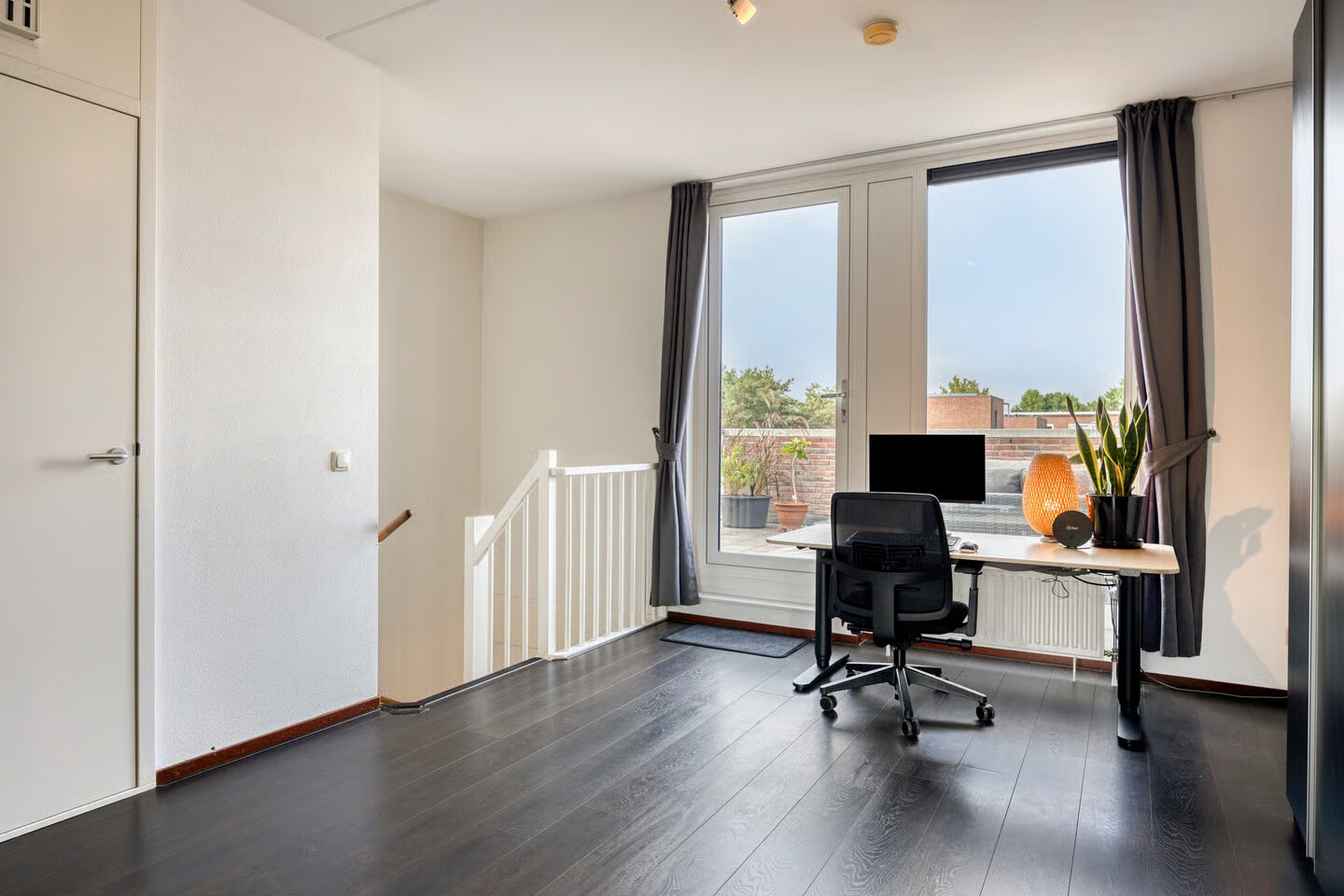 Tussenwoning te koop: van Maanenstraat 32, Eindhoven