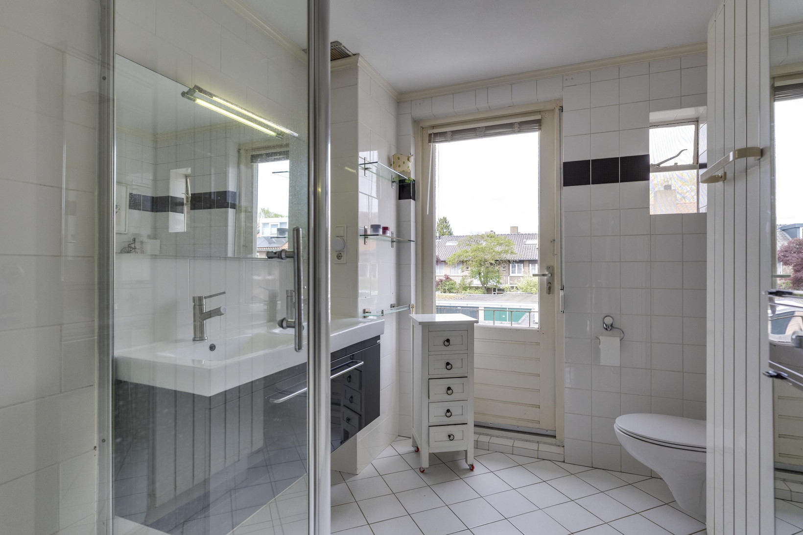Tussenwoning te koop: Schubertlaan 64, Eindhoven