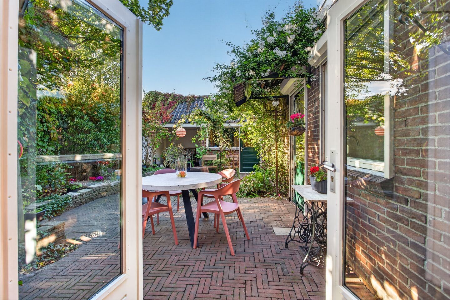Hoekwoning te koop: Gestelsestraat 256C, Eindhoven