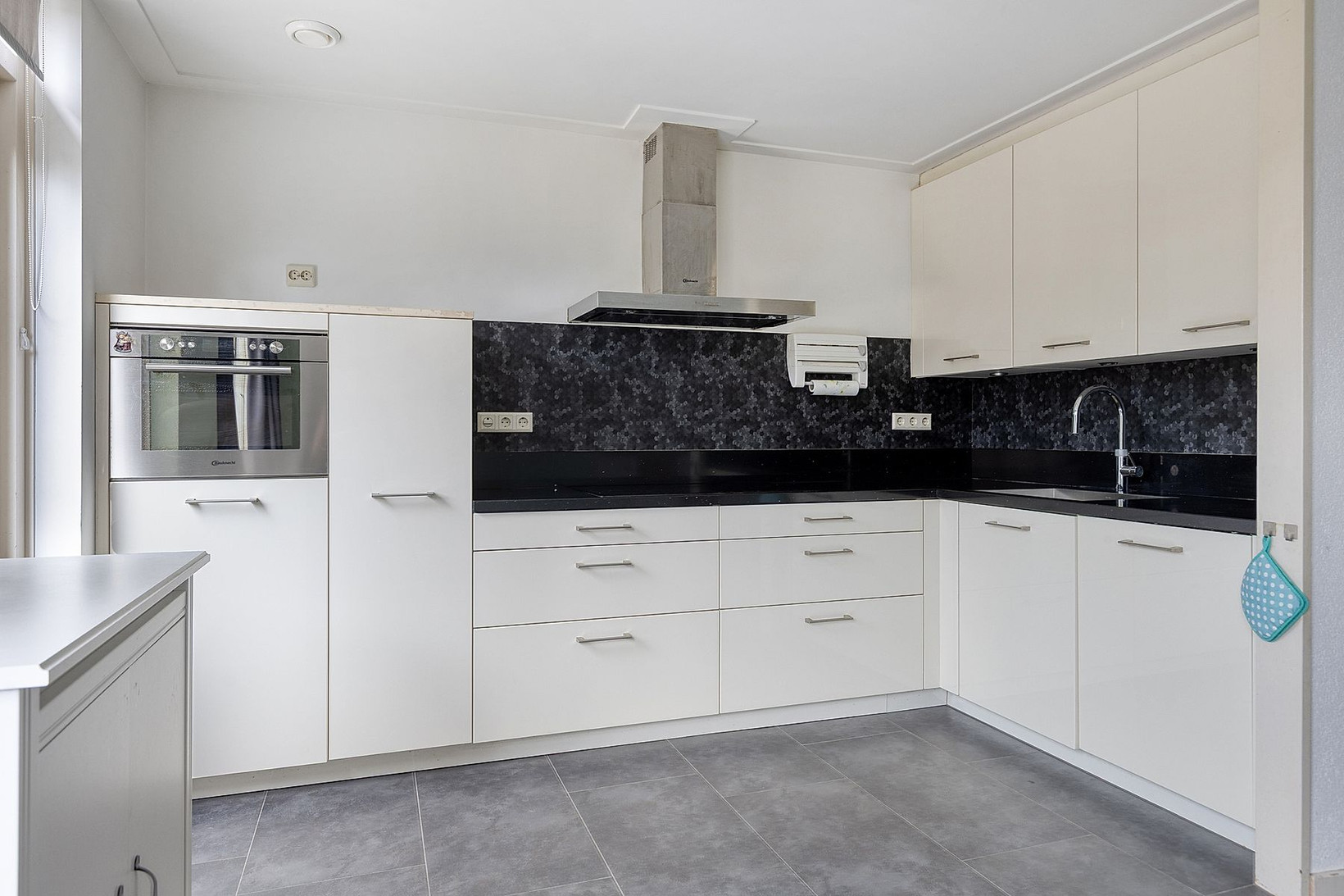 Tussenwoning te koop: Lottistraat 17, Eindhoven