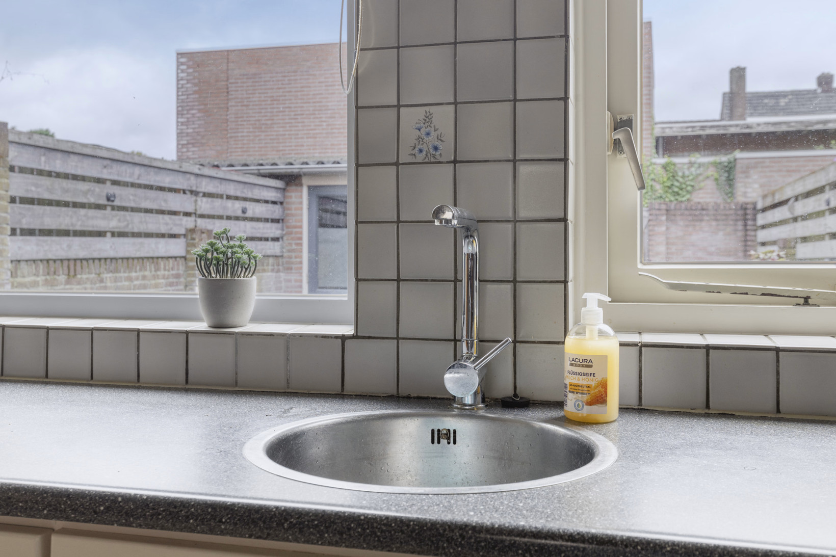 Tussenwoning te koop: Hoogstraat 352, Eindhoven