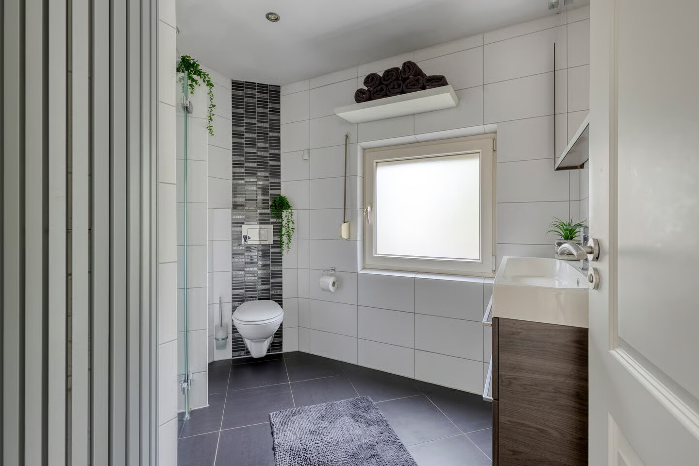 Tussenwoning te koop: Busonilaan 13, Eindhoven
