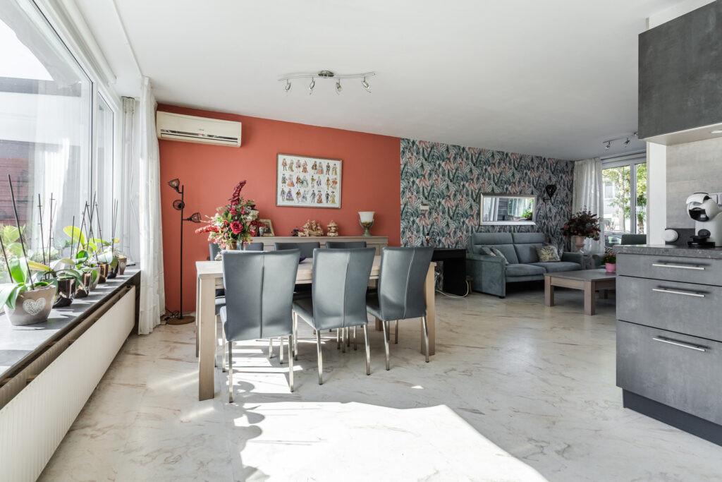 Tussenwoning te koop: Hartelstein 27, Eindhoven