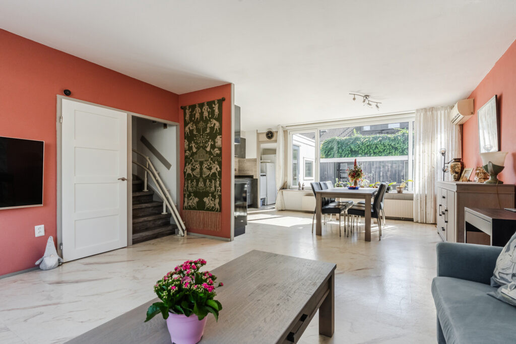 Tussenwoning te koop: Hartelstein 27, Eindhoven