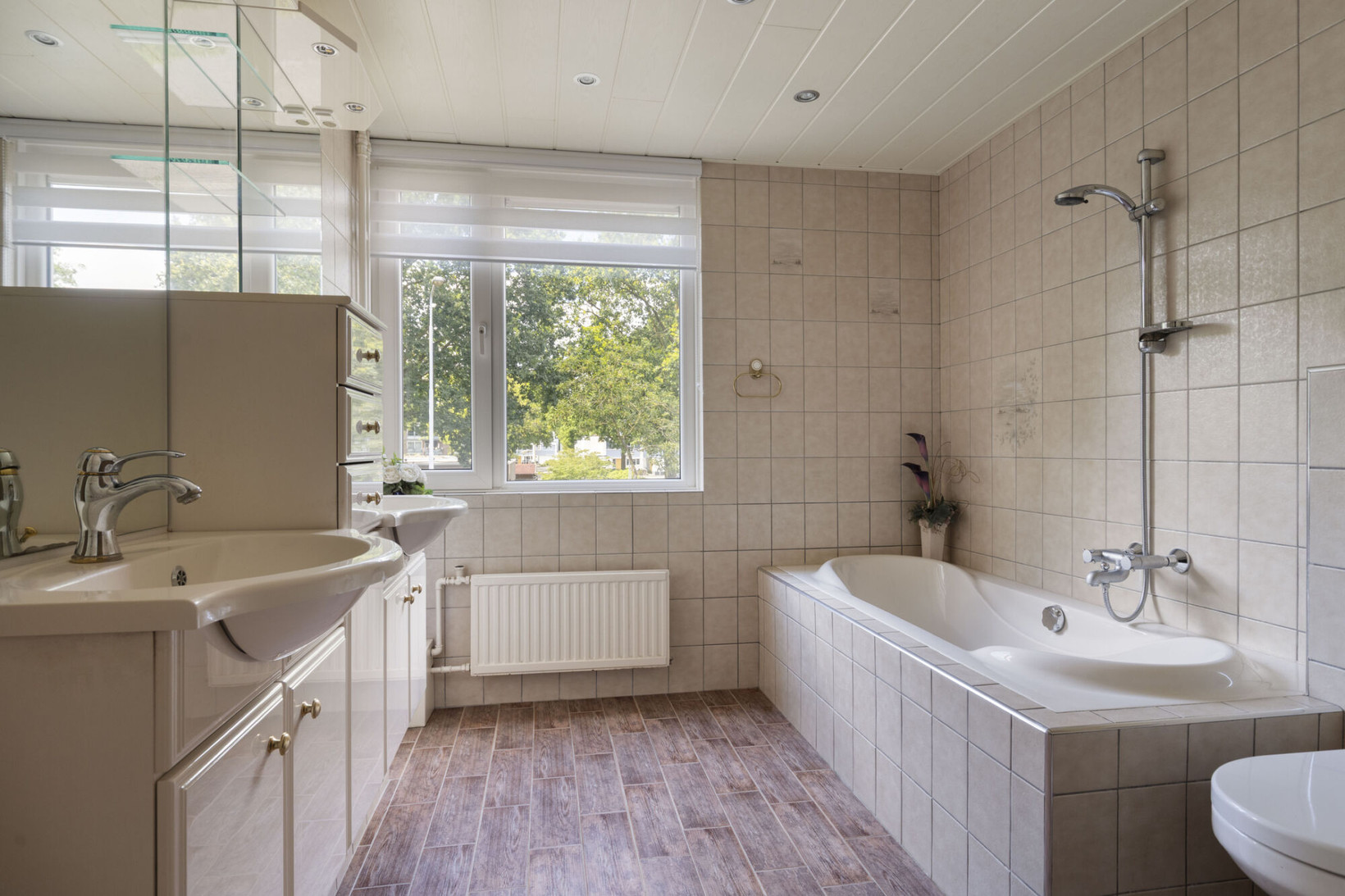 Tussenwoning te koop: Keverberg 4, Eindhoven