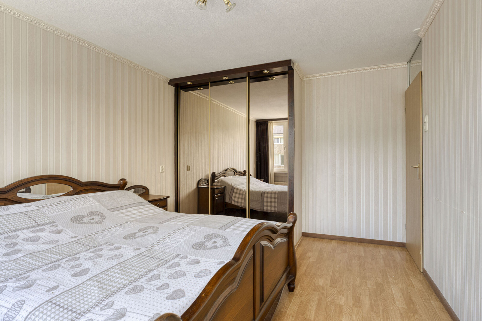 Tussenwoning te koop: Keverberg 4, Eindhoven