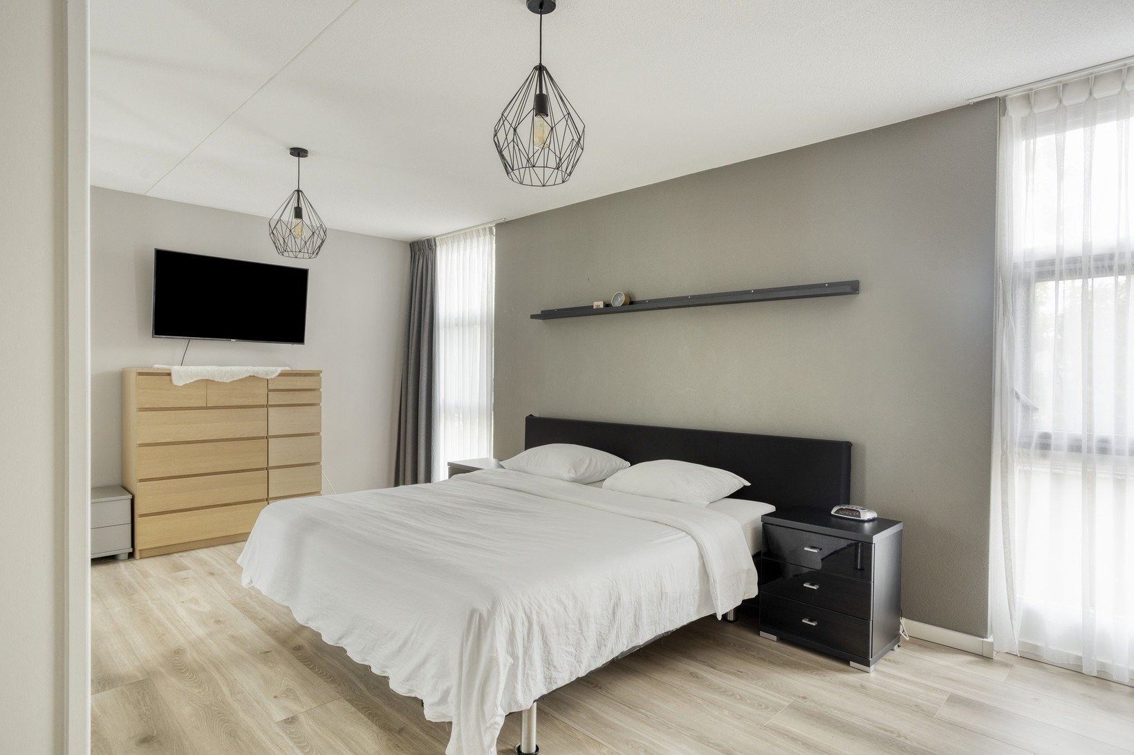 Twee-onder-één-kap te koop: Zandeiland 45, Eindhoven