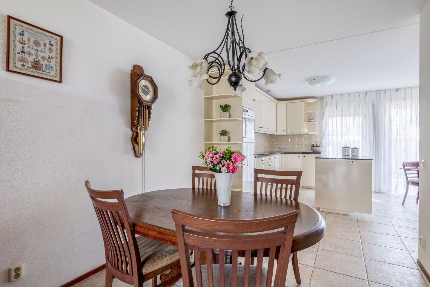 Tussenwoning te koop: Zandhoen 34, Eindhoven