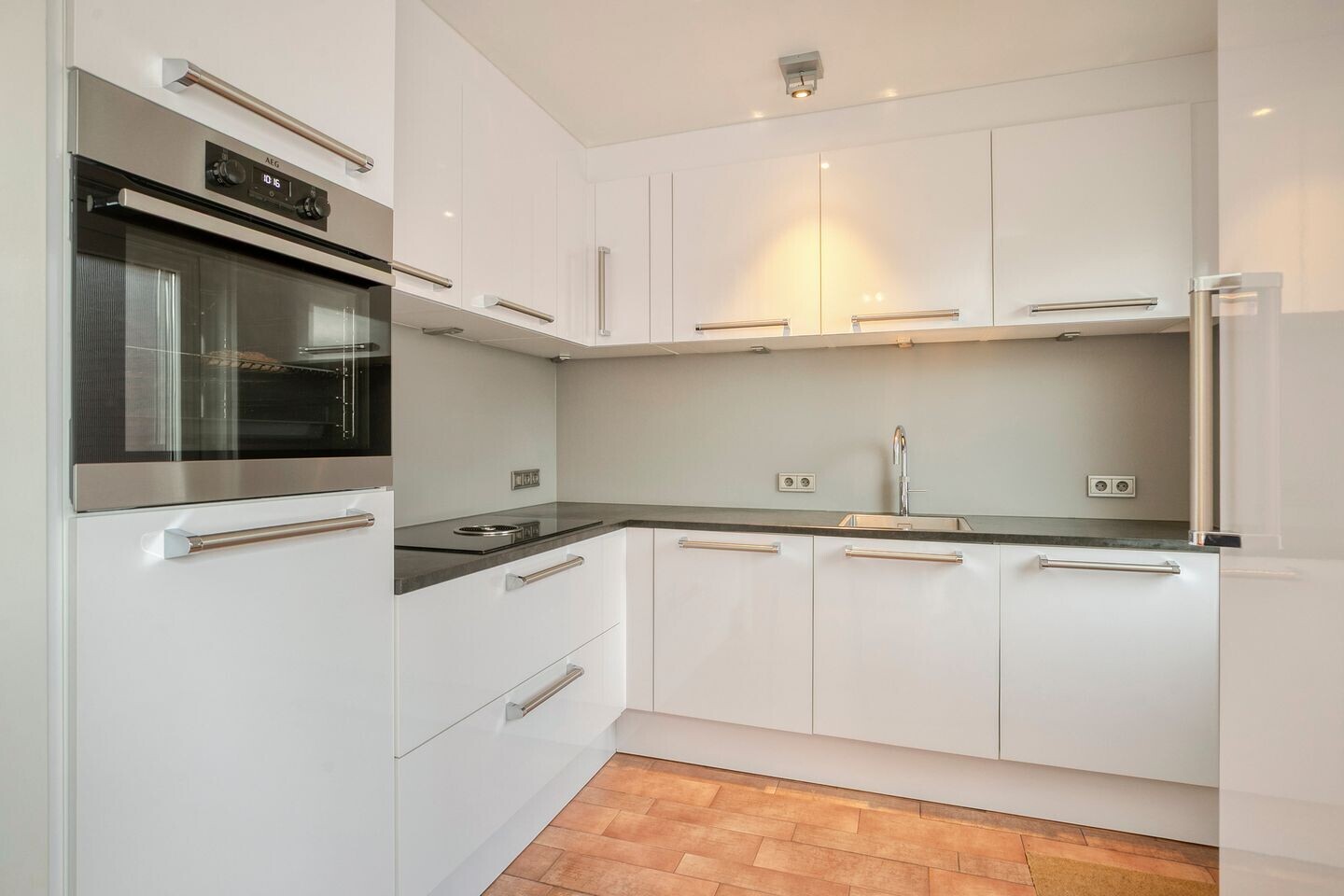 Tussenwoning te koop: Zandtong 63, Eindhoven