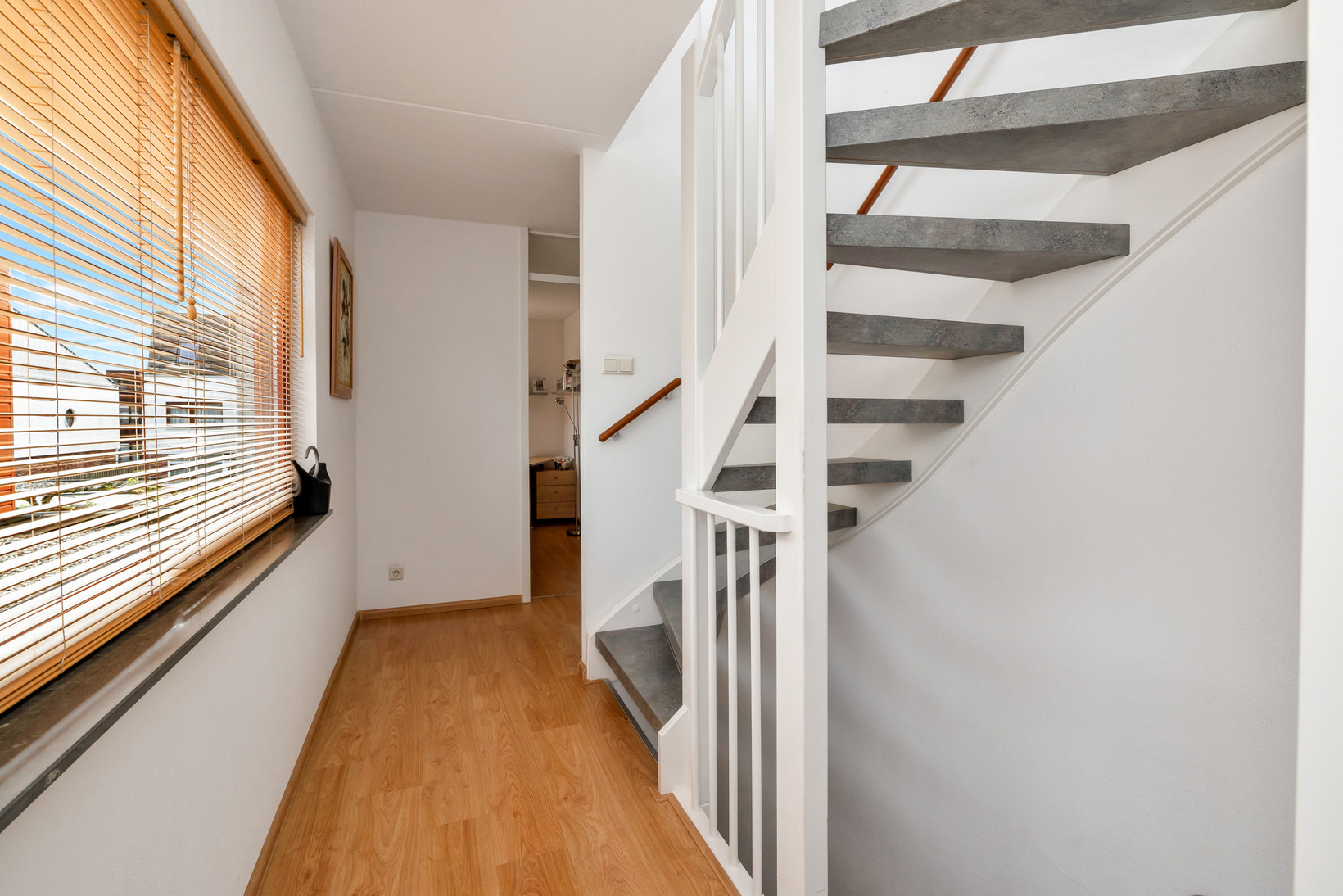 Tussenwoning te koop: Grasvink 42, Eindhoven