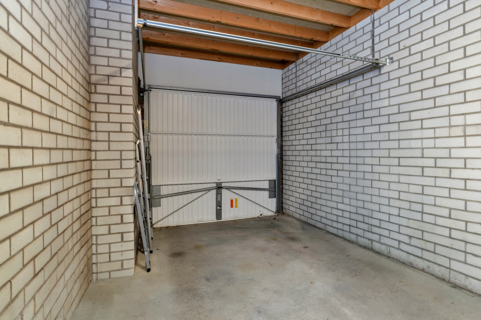 Tussenwoning te koop: Grasvink 42, Eindhoven