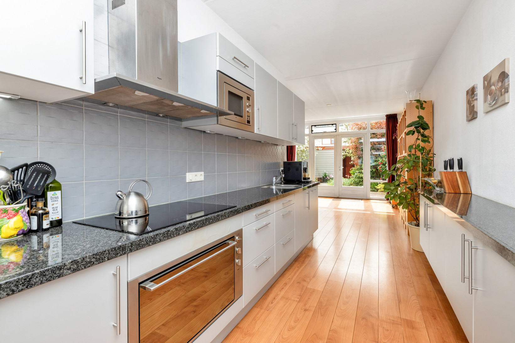 Tussenwoning te koop: Grasvink 42, Eindhoven
