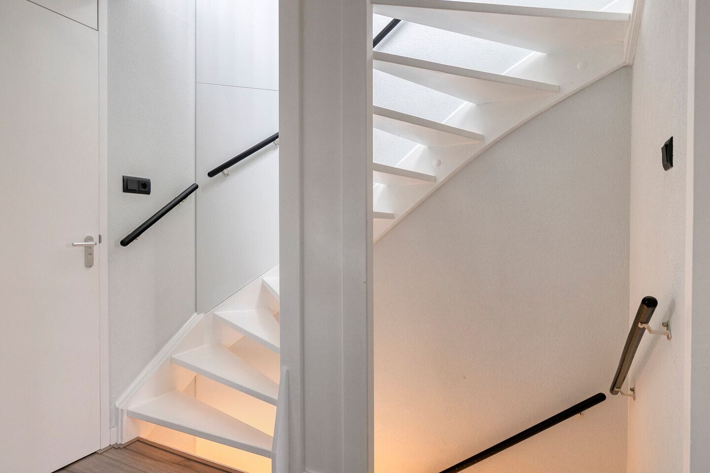 Tussenwoning te koop: Grasbloem 5, Eindhoven