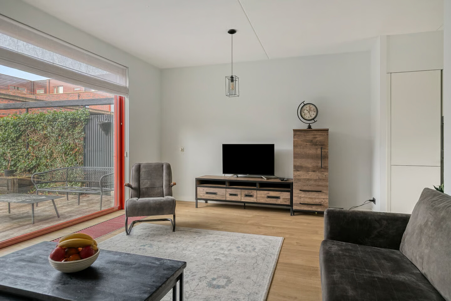 Tussenwoning te koop: Grasbloem 5, Eindhoven
