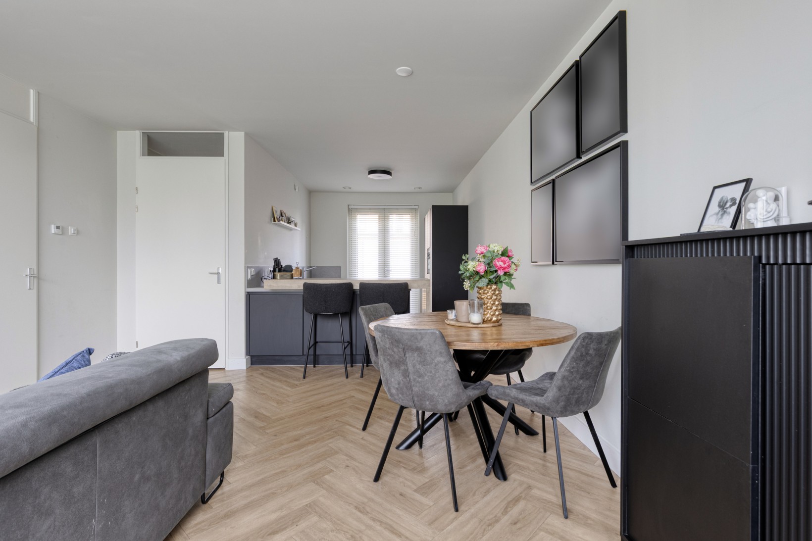 Tussenwoning te koop: Grasbloem 8A, Eindhoven