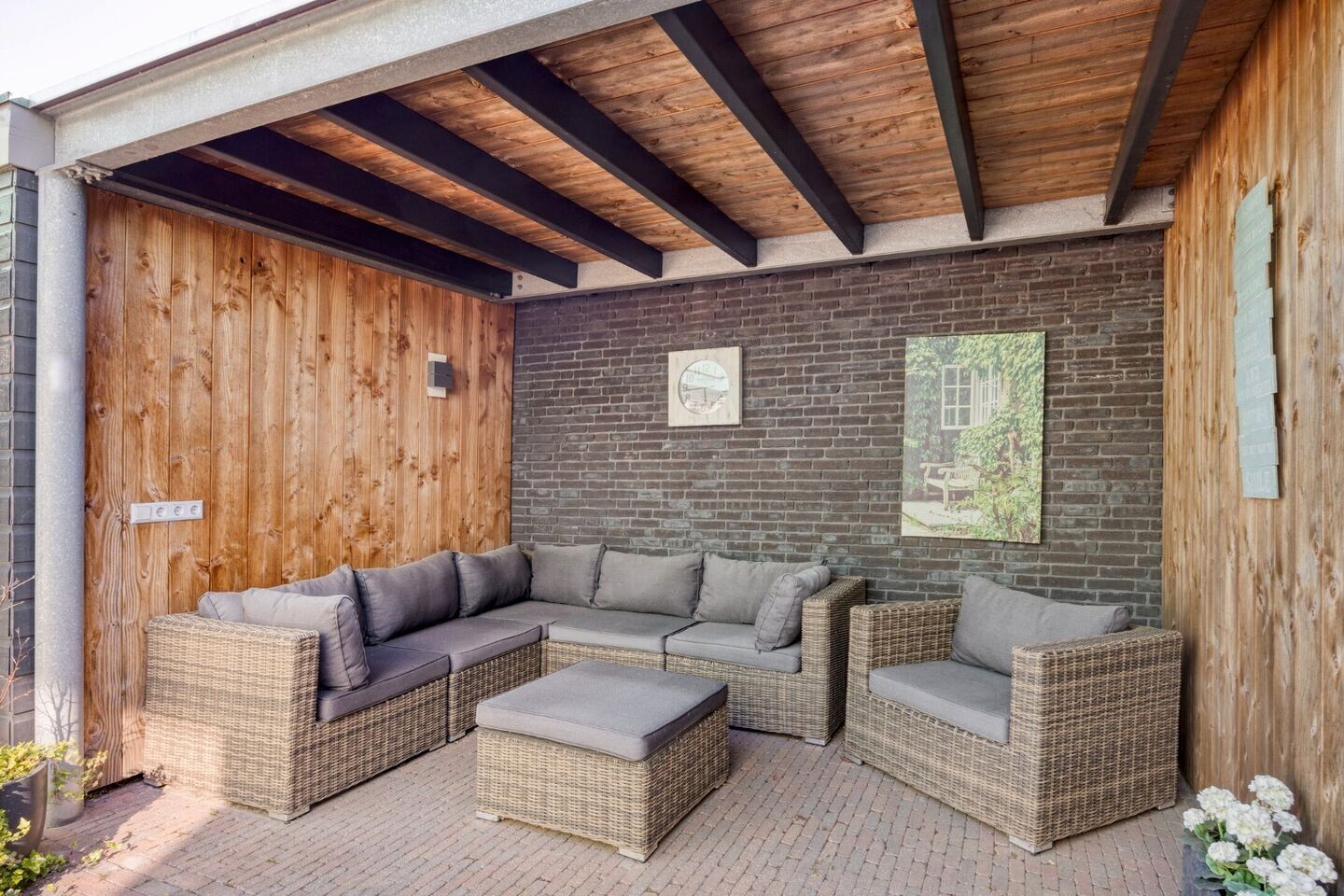 Tussenwoning te koop: Graslelie 11, Eindhoven