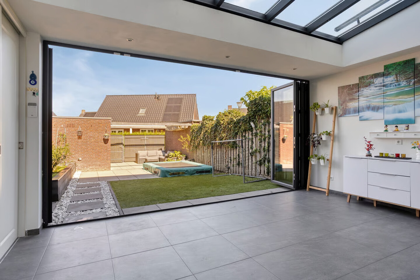 Tussenwoning te koop: Meerhovendreef 19, Eindhoven