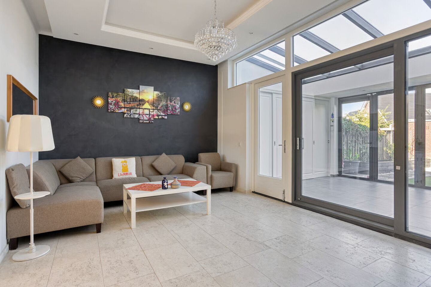 Tussenwoning te koop: Meerhovendreef 19, Eindhoven
