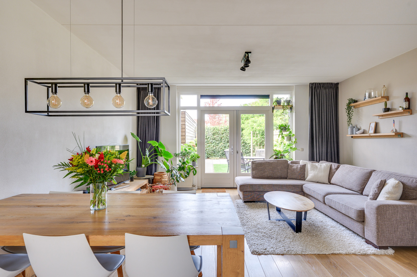 Tussenwoning te koop: Grassteppe 64, Eindhoven