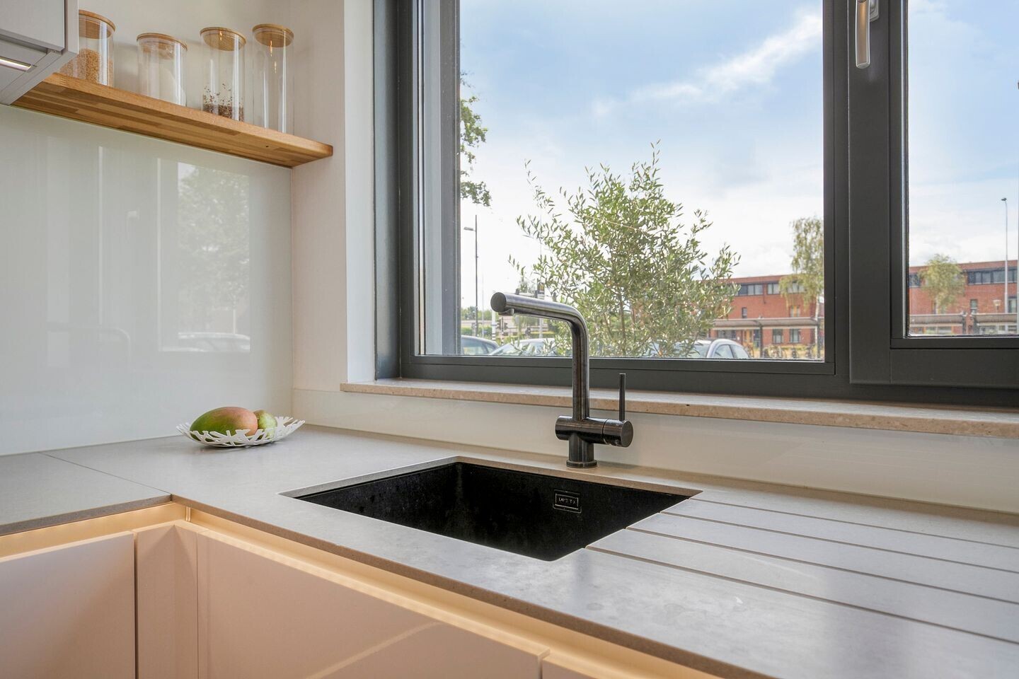 Tussenwoning te koop: Grasdreef 12, Eindhoven